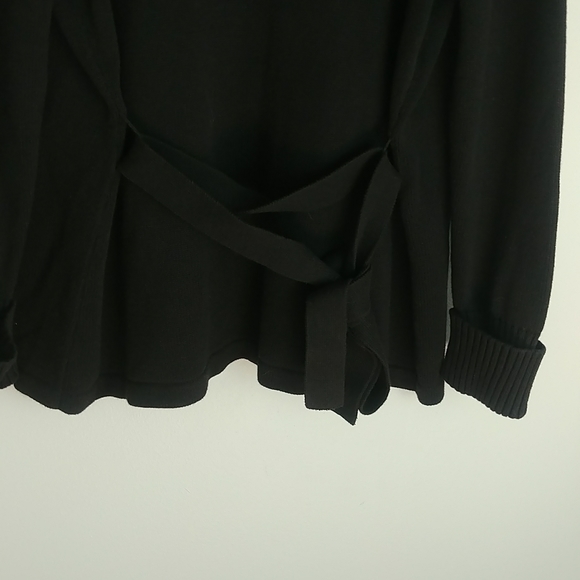 First Issue A Liz Claiborne Company - Picture 8 of 11